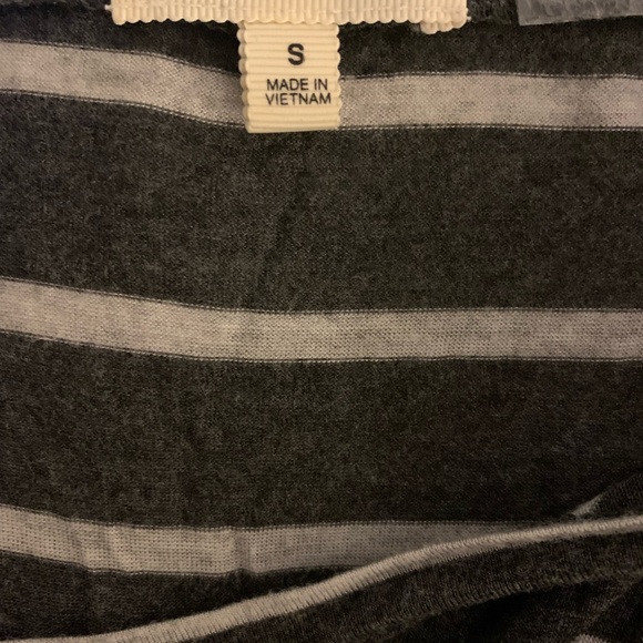 Striped top - Picture 2 of 2